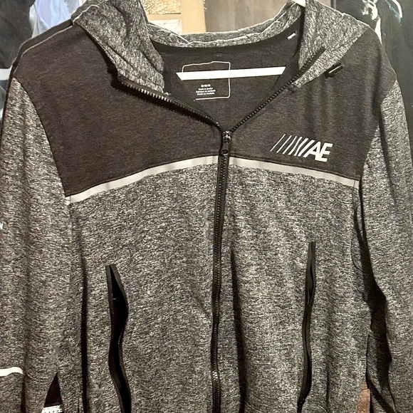 - Men’s American eagle performance jacket - Picture 1 of 5